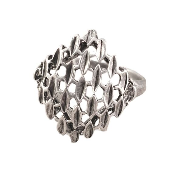 Sterling Silver Diamond Cut Honeycomb Design Ring Band - Picture 1 of 10